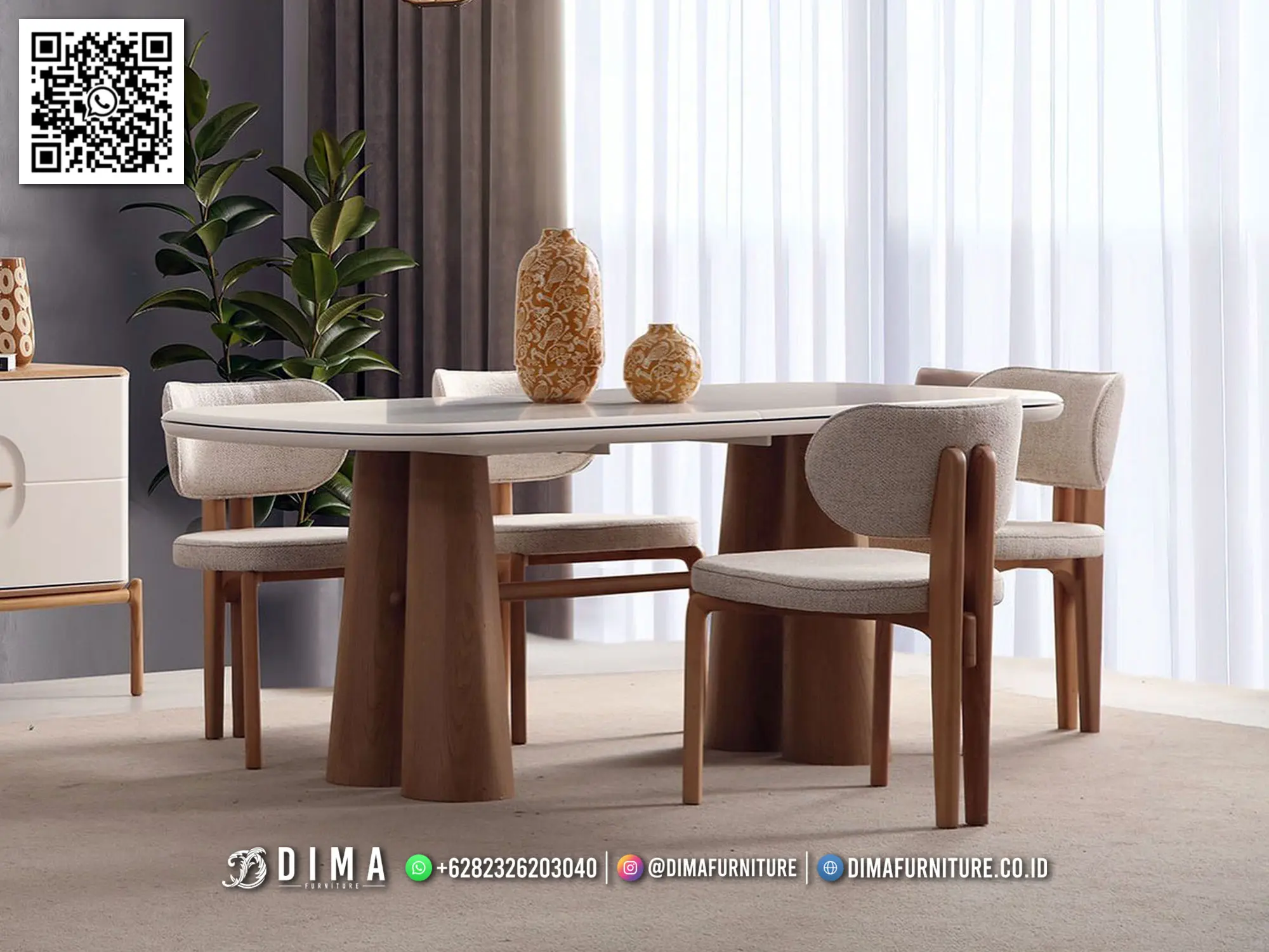 Meja Makan Minimalis Jepara Kayu Jati Veronica 331TTJ
